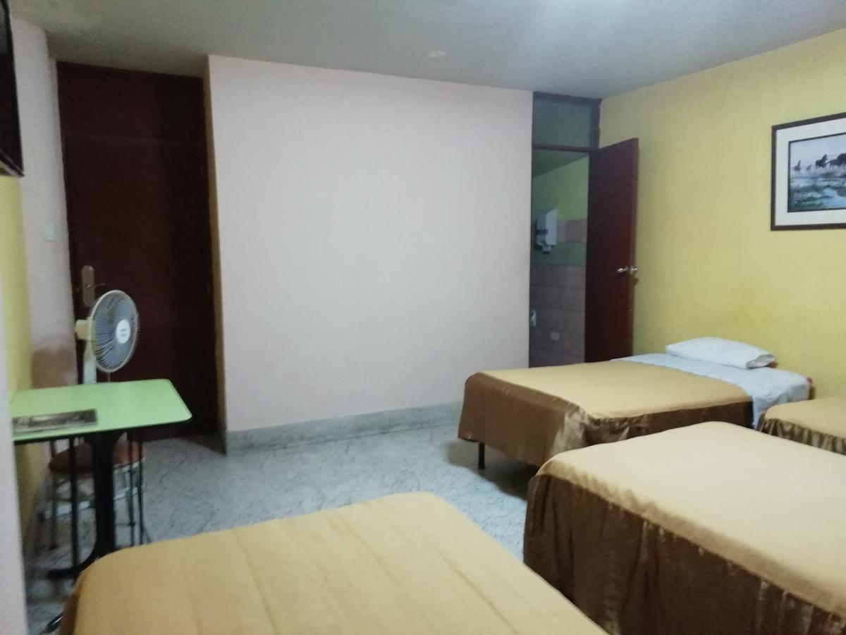 Hospedaje Oasis Chiclayo Luaran gambar